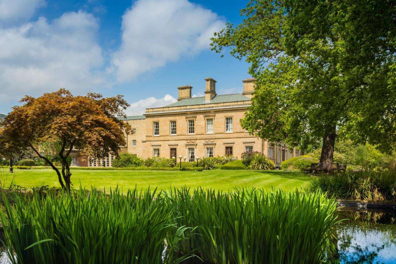 Oulton Hall Hotel, Spa & Golf Resort Leeds  Exterior foto